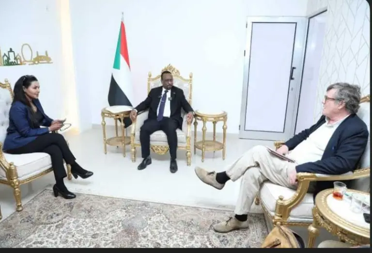 International press delegation arrives to assess developments on the ...